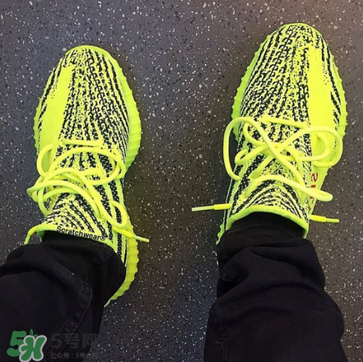 yeezy boost 350 v2 frozen yellow黃斑馬實(shí)物上腳效果怎么樣？