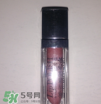 美寶蓮唇釉m500豆沙色適合黃皮嗎？