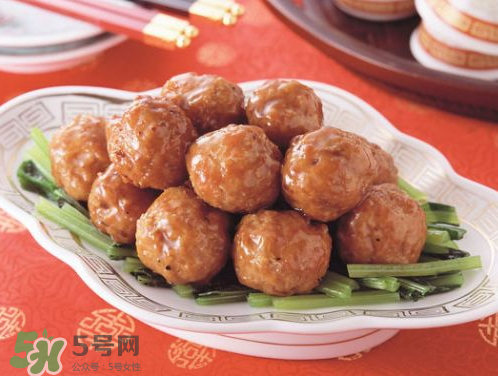 撒尿牛丸熱量高嗎？一個撒尿牛丸熱量
