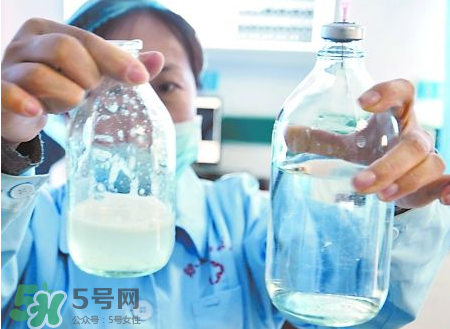 生理鹽水怎么洗鼻子？生理鹽水洗鼻子難受嗎？