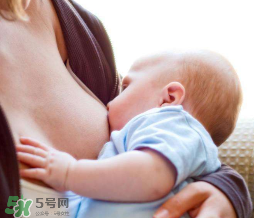 保姆偷喝女主人母乳  成人喝母乳有什么好處？