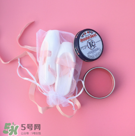 Rosebud Salve玫瑰花蕾膏潤唇膏怎么樣？Rosebud Salve潤唇膏測評