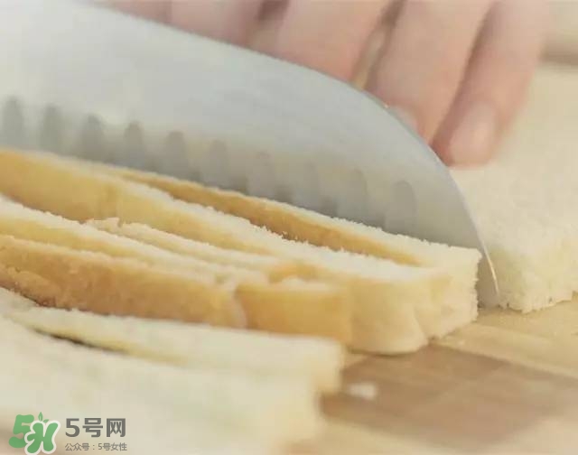 牛油果沙拉怎么做？牛油果沙拉用什么醬？