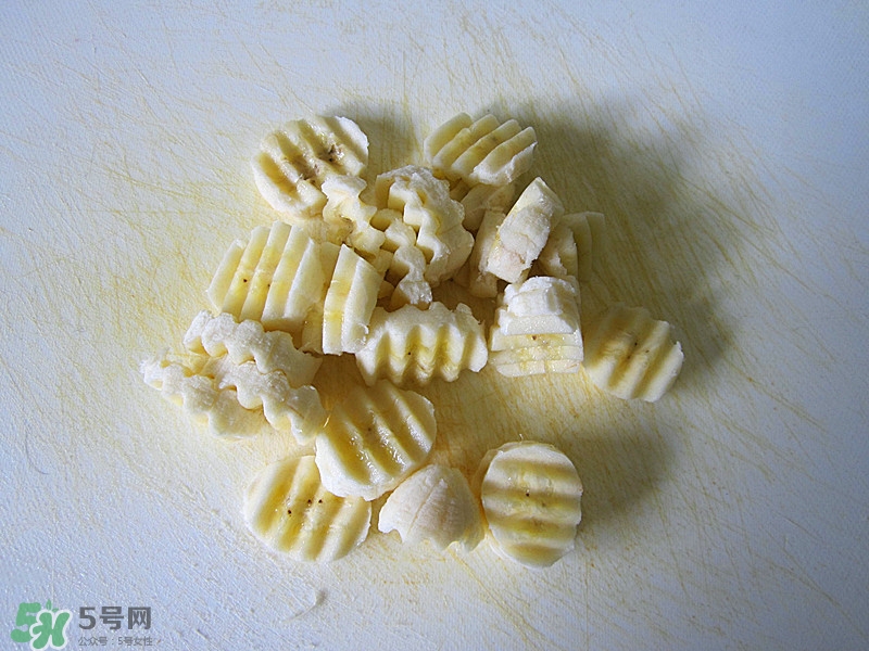 牛油果沙拉怎么做？牛油果沙拉用什么醬？