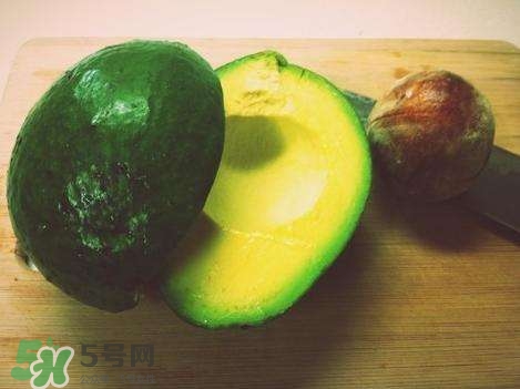 牛油果豐胸嗎？牛油果怎么吃豐胸？吃多久有效？