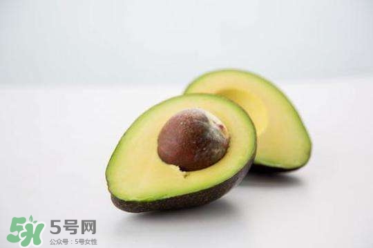 牛油果油寶寶可以吃嗎？牛油果油和核桃油哪個(gè)好？