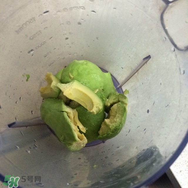 牛油果奶昔怎么做？牛油果奶昔的功效