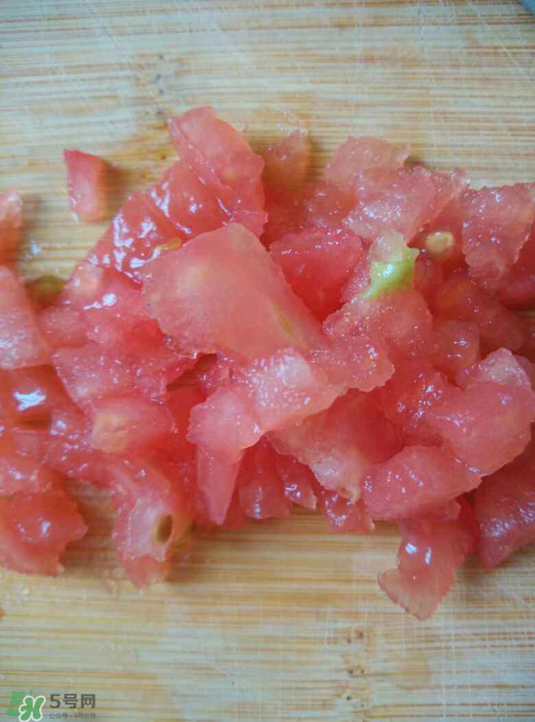 牛油果沙拉怎么做？牛油果沙拉用什么醬？