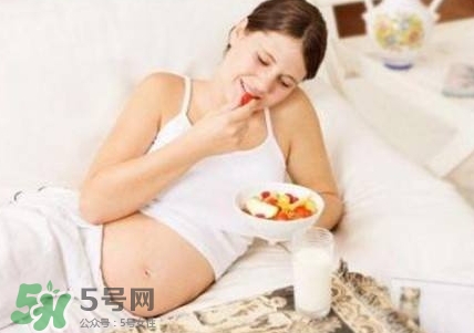 孕婦可以喝核桃粉嗎？孕婦喝核桃粉好嗎？