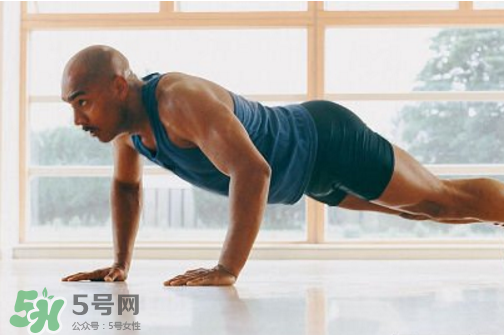 波比跳能減肚子嗎？波比跳做多少能減脂？