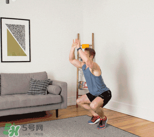 波比跳能減肚子嗎？波比跳做多少能減脂？
