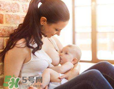 寶寶突然不吃母乳了怎么回事？寶寶不吃母乳是為什么？