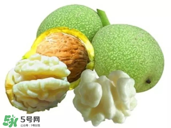 新鮮核桃怎么吃？新鮮核桃怎么給寶寶吃？