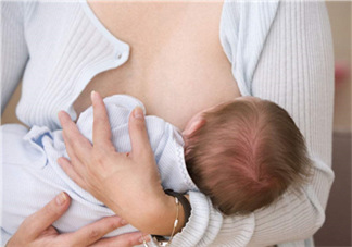 寶寶突然不吃母乳了怎么回事？寶寶不吃母乳是為什么？