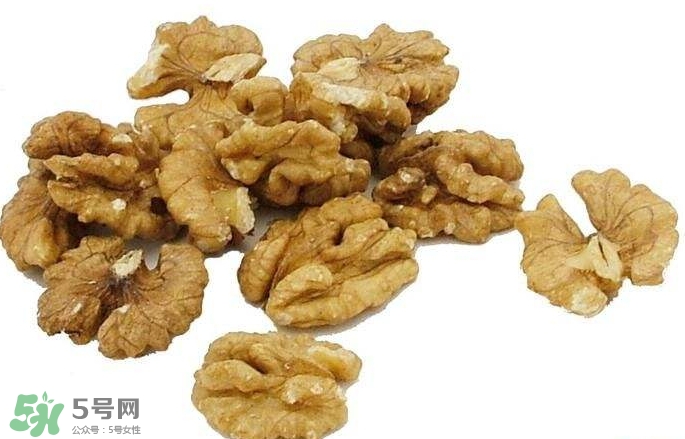 鮮核桃是涼性還是熱性？鮮核桃是發(fā)物嗎？