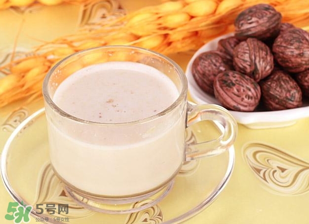喝核桃粉有什么好處？喝核桃粉會(huì)長(zhǎng)胖嗎？