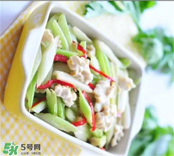 新鮮核桃怎么吃？新鮮核桃怎么給寶寶吃？