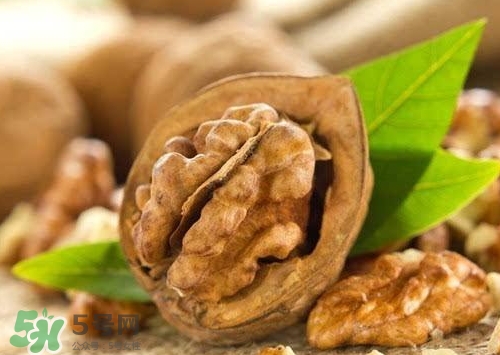 核桃與什么食物相克？核桃和什么一起吃有營養(yǎng)？