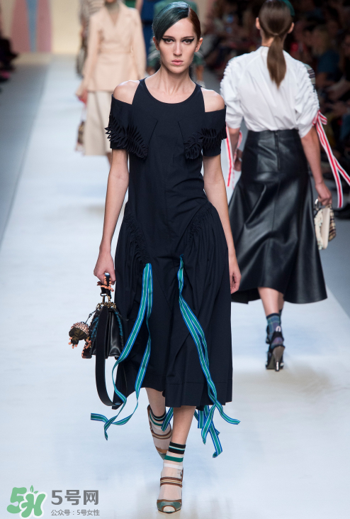 fendi2018春夏系列怎么樣_好看嗎_款式有哪些？