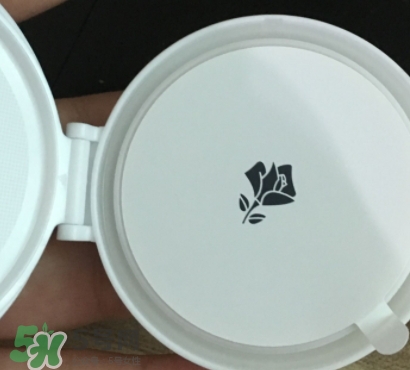 蘭蔻小粉盒適合什么膚質(zhì)？