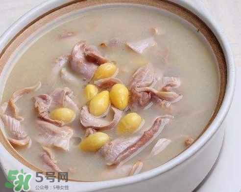 營養(yǎng)在湯里還是肉里？煲湯小訣竅