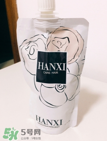 護(hù)發(fā)素和潤發(fā)乳的區(qū)別？潤發(fā)乳是護(hù)發(fā)素嗎