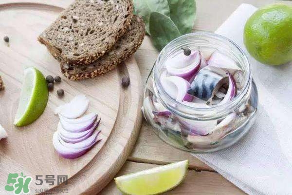 醋泡洋蔥能降血壓嗎？哪些食物可以降血壓？