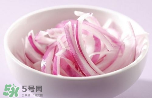 醋泡洋蔥能降血壓嗎？哪些食物可以降血壓？
