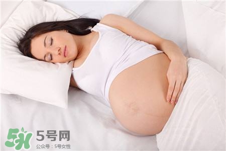 孕婦可以坐火車嗎？孕婦坐火車需要注意什么？