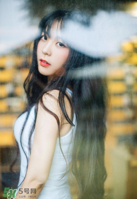 乳腺炎應(yīng)該掛什么科？乳腺炎應(yīng)該做什么檢查？