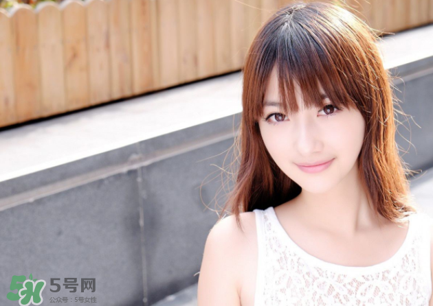 乳腺炎應(yīng)該吃什么藥？乳腺炎應(yīng)該怎么治療？