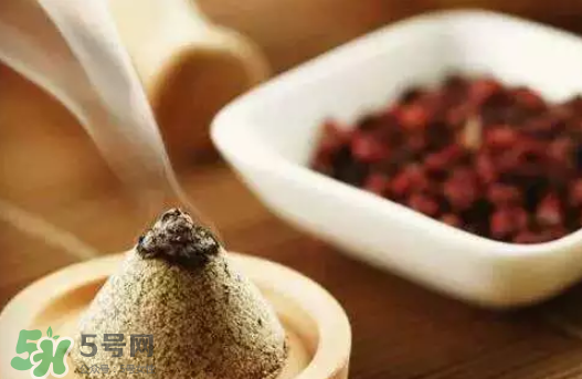 為什么艾灸特別適合現(xiàn)代人?艾灸是萬能的嗎？