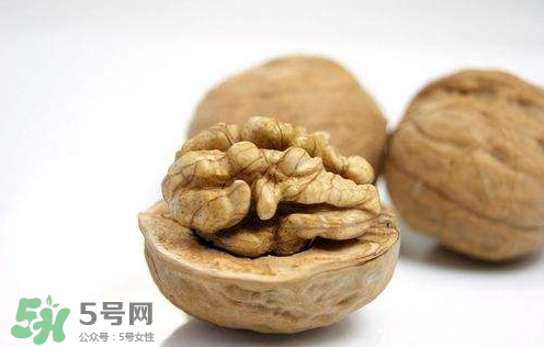 核桃最大的禁忌是什么？核桃一天能吃幾個(gè)？