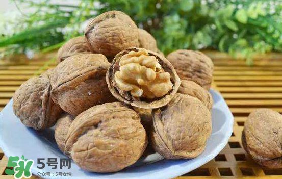 核桃的營養(yǎng)價值是什么？核桃的營養(yǎng)成分