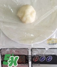 榴蓮冰皮月餅的做法？榴蓮冰皮月餅價格