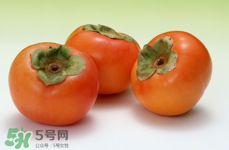 榴蓮和柿子能一起吃嗎？吃完榴蓮可以吃柿子嗎？