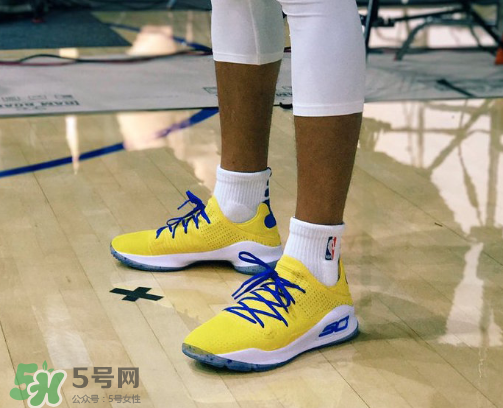under armour curry 4 low warriors什么時(shí)候發(fā)售？