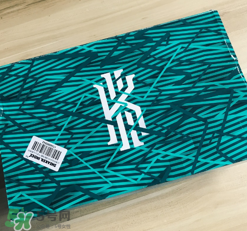 nike kyrie3 mamba mentality怎么樣？歐文3李小龍配色開箱測評