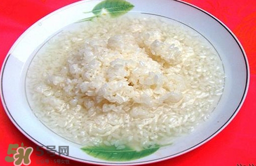 醪糟怎么讀？醪糟下奶嗎？