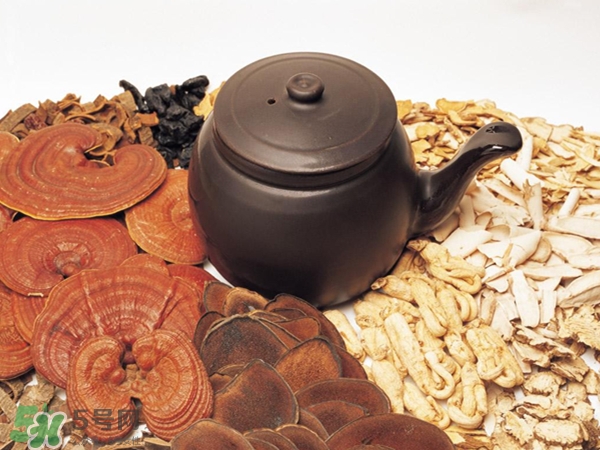 螺旋藻粉怎么吃？螺旋藻粉的功效與作用