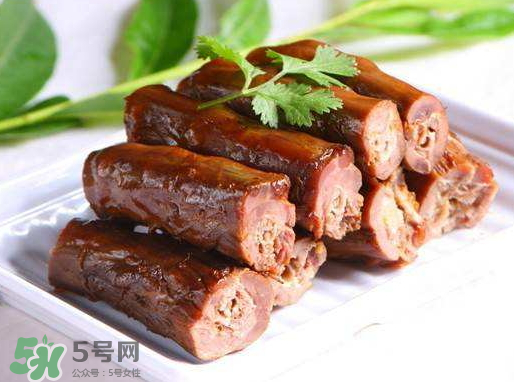 鴨脖可以帶上飛機(jī)嗎？鴨脖可以托運(yùn)嗎？
