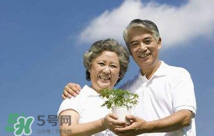 中秋節(jié)送什么給岳父母？中秋節(jié)送什么給公婆