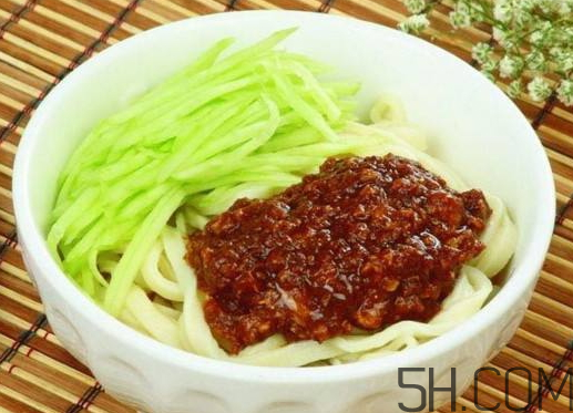 炸醬面用什么醬好？炸醬面可以用甜面醬嗎？
