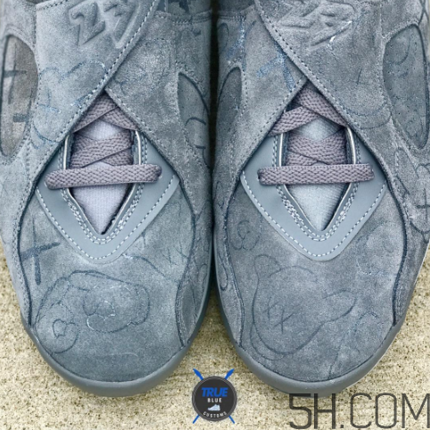 kaws與air jordan 8聯(lián)名實(shí)物什么樣？