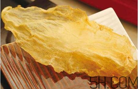 魚(yú)膠和花膠有什么區(qū)別？魚(yú)膠是魚(yú)的哪個(gè)部位