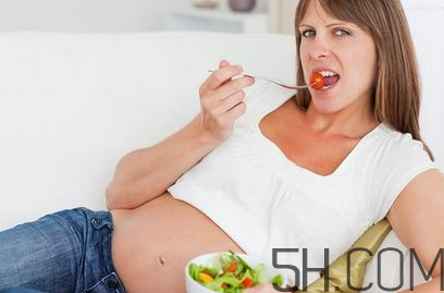 孕婦感冒鼻塞可以吃藥嗎？孕婦哪些食物不能吃？
