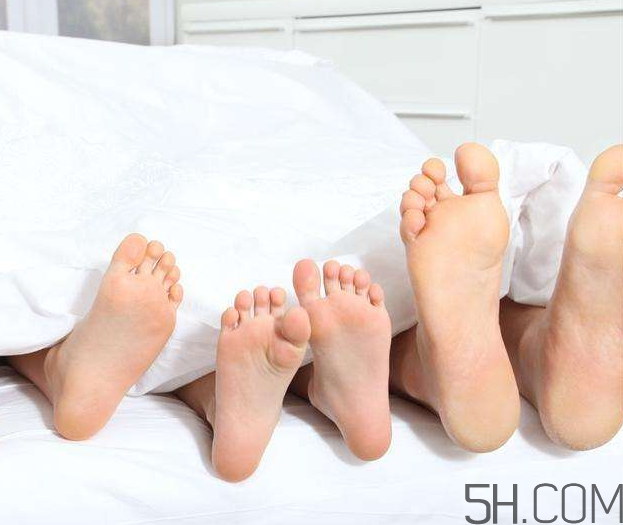腳氣能用醋泡腳嗎？醋泡腳治腳氣有效嗎？