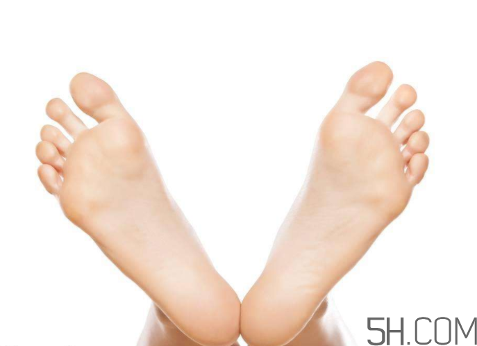 腳氣能傳染到臉上嗎？臉上會被腳氣傳染嗎？