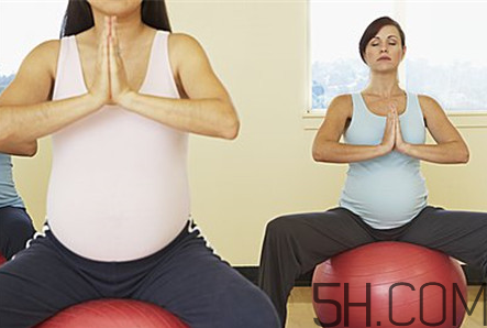 孕婦瑜伽球什么時(shí)候開(kāi)始用？孕婦瑜伽球怎么用？