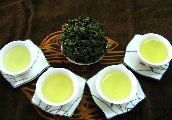 茶葉發(fā)霉還能喝嗎？茶葉發(fā)霉了怎么處理？